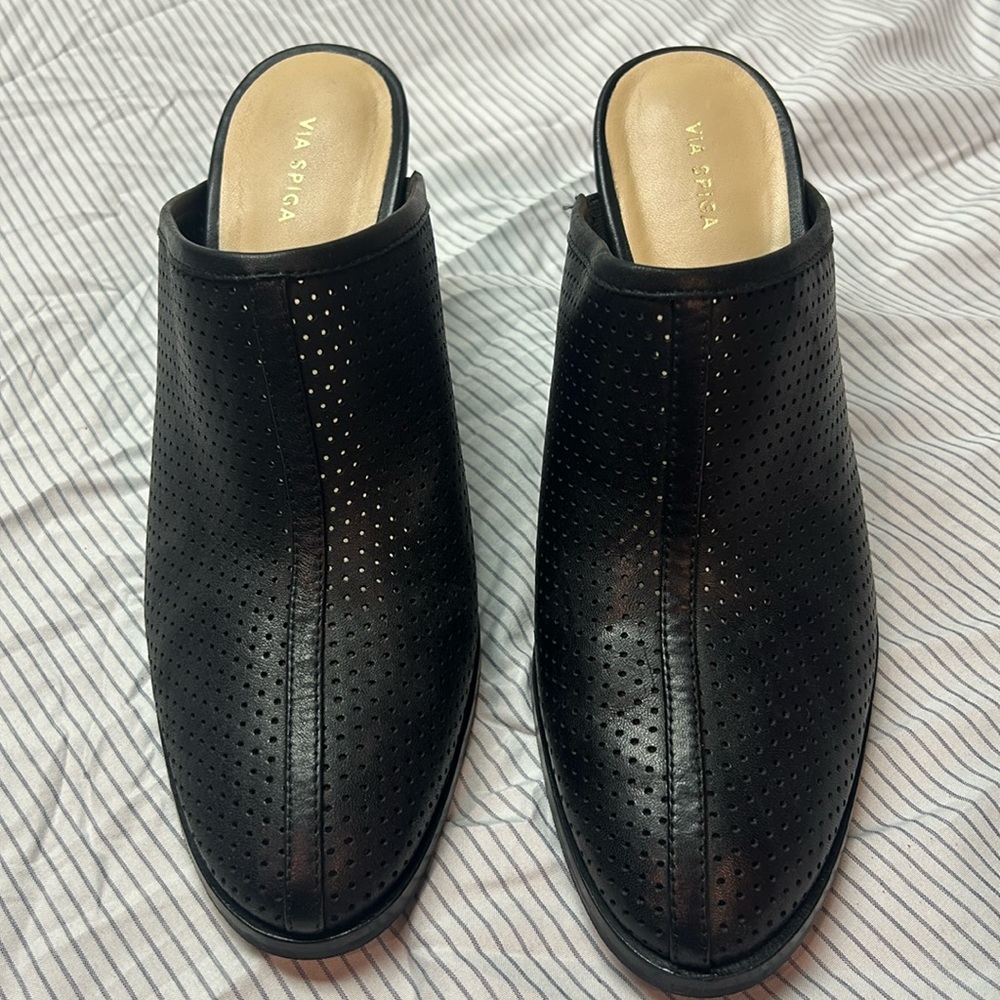 Via Spiga black leather mules